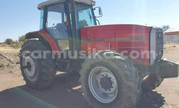 Acheter Occasion Voiture GP Madison Rouge à Beitbridge, Matabeleland South Acheter Occasion Voiture GP Madison Rouge à Beitbridge, Matabeleland South