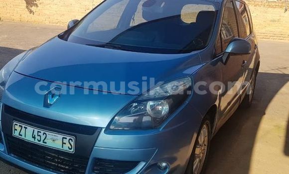 Acheter Occasion Voiture Renault Scenic Gris à Beitbridge, Matabeleland South Acheter Occasion Voiture Renault Scenic Gris à Beitbridge, Matabeleland South