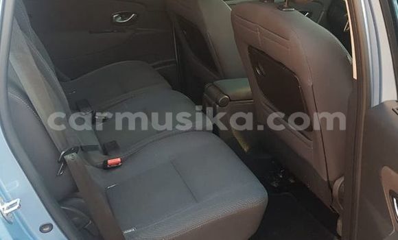 Acheter Occasion Voiture Renault Scenic Gris à Beitbridge, Matabeleland South Acheter Occasion Voiture Renault Scenic Gris à Beitbridge, Matabeleland South