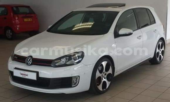 Acheter Occasion Voiture Volkswagen Golf GTI Blanc à Beitbridge, Matabeleland South Acheter Occasion Voiture Volkswagen Golf GTI Blanc à Beitbridge, Matabeleland South