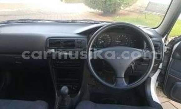 Acheter Occasion Voiture Toyota Corolla Blanc à Beitbridge, Matabeleland South Acheter Occasion Voiture Toyota Corolla Blanc à Beitbridge, Matabeleland South