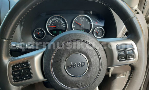 Acheter Occasion Voiture Jeep Compass Gris à Beitbridge, Matabeleland South Acheter Occasion Voiture Jeep Compass Gris à Beitbridge, Matabeleland South
