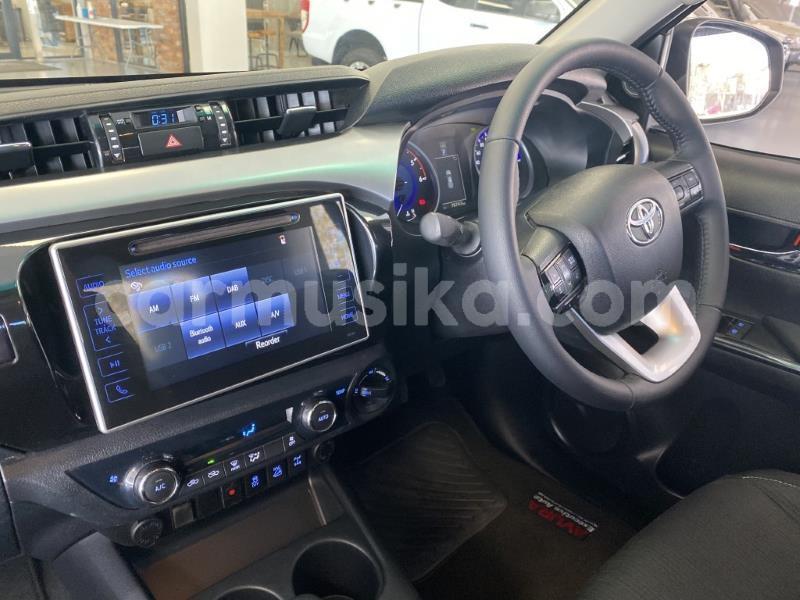Big with watermark toyota hilux harare harare 17036