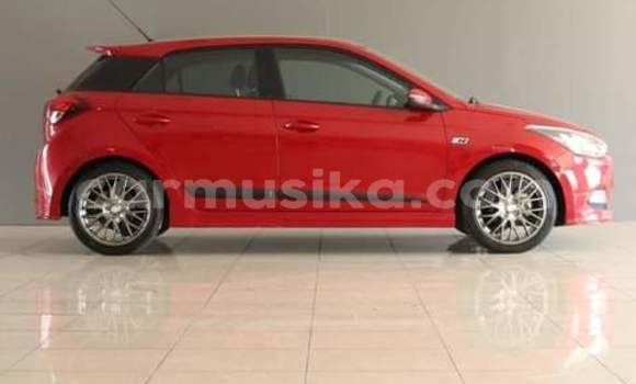 Tenga Tsaru Hyundai i20 Tsvuku Mota in Harare in Harare Tenga Tsaru Hyundai i20 Tsvuku Mota in Harare in Harare