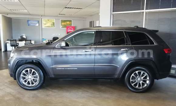 Buy Used Jeep Grand Cherokee Silver Car in Beitbridge in Matabeleland South Buy Used Jeep Grand Cherokee Silver Car in Beitbridge in Matabeleland South