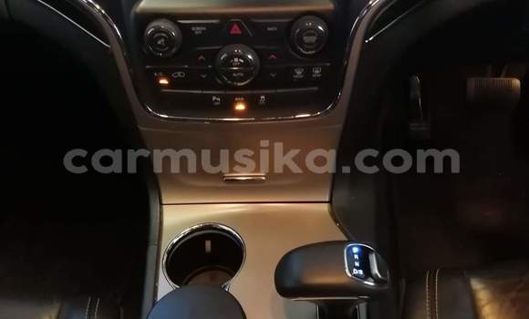 Buy Used Jeep Grand Cherokee Silver Car in Beitbridge in Matabeleland South Buy Used Jeep Grand Cherokee Silver Car in Beitbridge in Matabeleland South