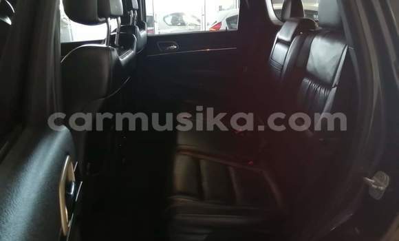 Buy Used Jeep Grand Cherokee Silver Car in Beitbridge in Matabeleland South Buy Used Jeep Grand Cherokee Silver Car in Beitbridge in Matabeleland South