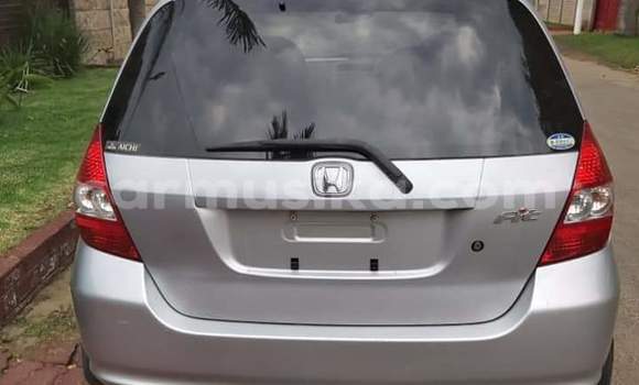 Tenga Tsaru Honda Fit Sirivha Mota in Beitbridge in Matabeleland South Tenga Tsaru Honda Fit Sirivha Mota in Beitbridge in Matabeleland South