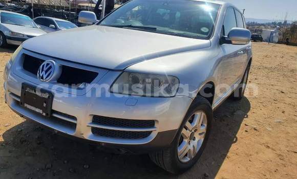Tenga Tsaru Volkswagen Touareg Sirivha Mota in Beitbridge in Matabeleland South Tenga Tsaru Volkswagen Touareg Sirivha Mota in Beitbridge in Matabeleland South