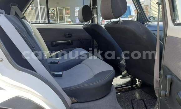 Buy Used Volkswagen Golf White Car in Beitbridge in Matabeleland South Buy Used Volkswagen Golf White Car in Beitbridge in Matabeleland South