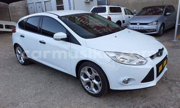 Buy Used Ford Focus ST White Car in Beitbridge in Matabeleland South Buy Used Ford Focus ST White Car in Beitbridge in Matabeleland South