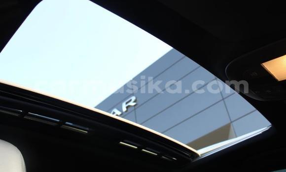 Buy Used Mercedes‒Benz ML–Class White Car in Beitbridge in Matabeleland South Buy Used Mercedes‒Benz ML–Class White Car in Beitbridge in Matabeleland South