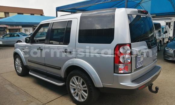Nunua Ilio tumika Land Rover Discovery Fedha Gari ndani ya Beitbridge nchini Matabeleland Kusini Nunua Ilio tumika Land Rover Discovery Fedha Gari ndani ya Beitbridge nchini Matabeleland Kusini