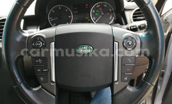 Nunua Ilio tumika Land Rover Discovery Fedha Gari ndani ya Beitbridge nchini Matabeleland Kusini Nunua Ilio tumika Land Rover Discovery Fedha Gari ndani ya Beitbridge nchini Matabeleland Kusini