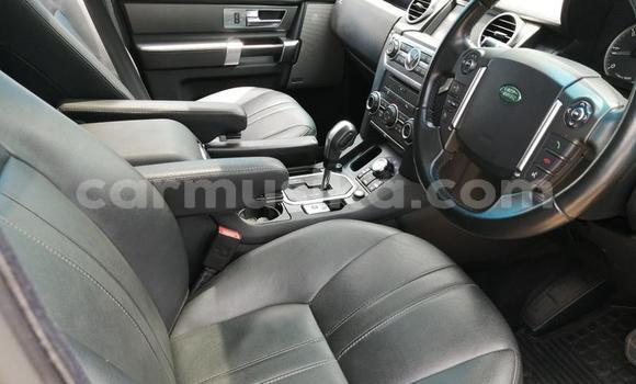 Nunua Ilio tumika Land Rover Discovery Fedha Gari ndani ya Beitbridge nchini Matabeleland Kusini Nunua Ilio tumika Land Rover Discovery Fedha Gari ndani ya Beitbridge nchini Matabeleland Kusini