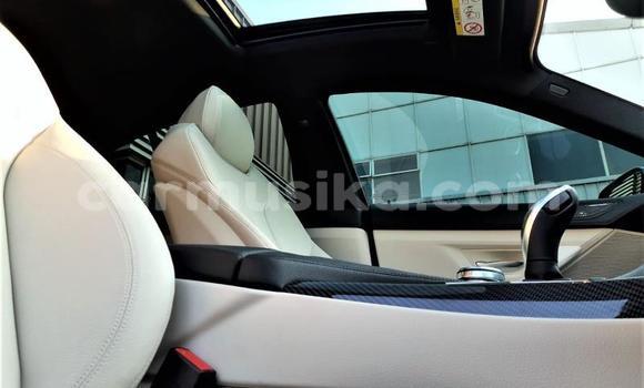 Acheter Occasion Voiture BMW 6er Bleu à Beitbridge, Matabeleland South Acheter Occasion Voiture BMW 6er Bleu à Beitbridge, Matabeleland South