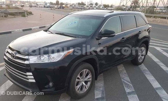 Tenga Imported Toyota Highlander Nhema Mota in Import - Dubai in Harare Tenga Imported Toyota Highlander Nhema Mota in Import - Dubai in Harare
