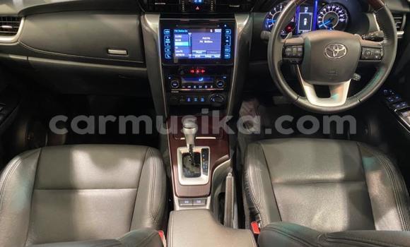 Acheter Occasion Voiture Toyota Fortuner Gris à Bulawayo, Bulawayo Acheter Occasion Voiture Toyota Fortuner Gris à Bulawayo, Bulawayo