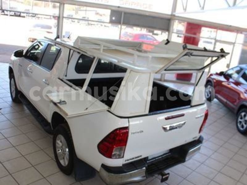 Big with watermark toyota hilux bulawayo bulawayo 17079