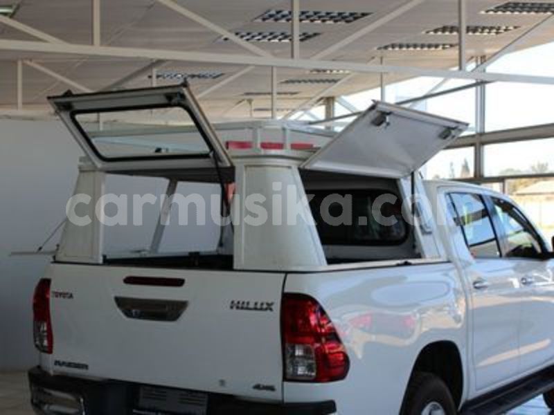 Big with watermark toyota hilux bulawayo bulawayo 17079