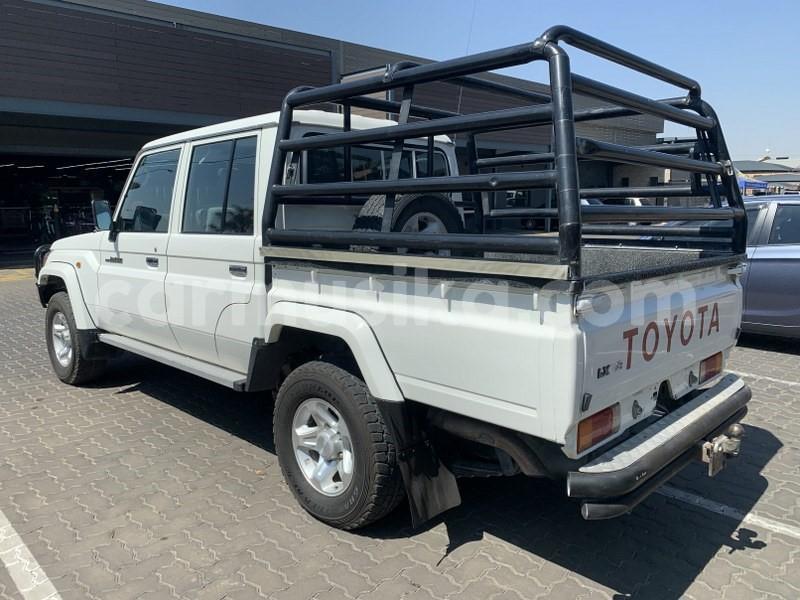 Big with watermark toyota land cruiser matabeleland south beitbridge 17081