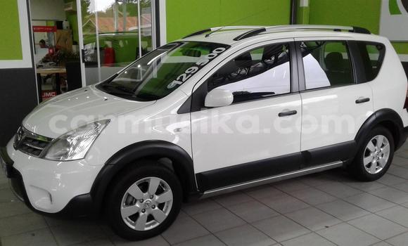 Acheter Occasion Voiture Nissan Avenir Blanc à Beitbridge, Matabeleland South Acheter Occasion Voiture Nissan Avenir Blanc à Beitbridge, Matabeleland South