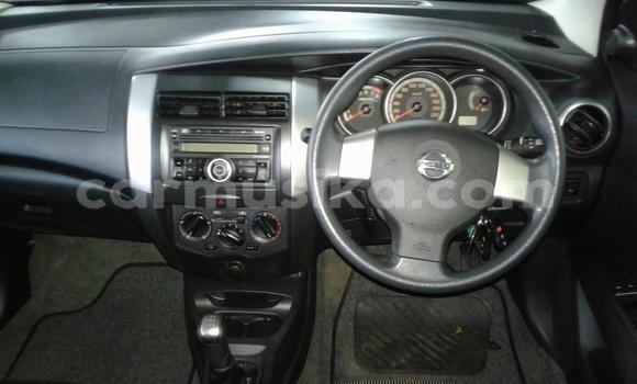 Acheter Occasion Voiture Nissan Avenir Blanc à Beitbridge, Matabeleland South Acheter Occasion Voiture Nissan Avenir Blanc à Beitbridge, Matabeleland South