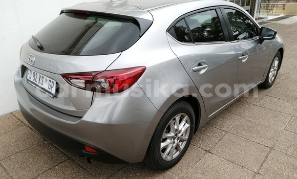 Tenga Tsaru Mazda Mazda 3 Sirivha Mota in Beitbridge in Matabeleland South Tenga Tsaru Mazda Mazda 3 Sirivha Mota in Beitbridge in Matabeleland South