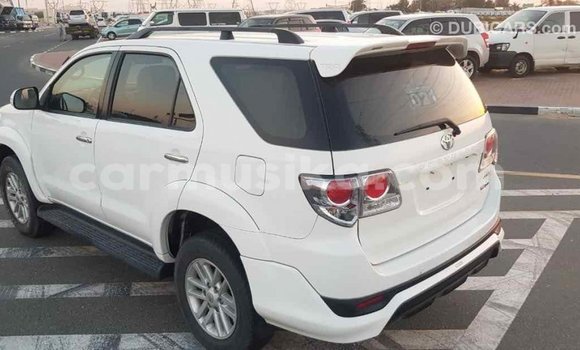 Tenga Imported Toyota Fortuner Chena Mota in Import - Dubai in Harare Tenga Imported Toyota Fortuner Chena Mota in Import - Dubai in Harare