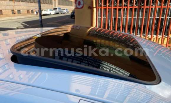 Acheter Occasion Voiture BMW 3–Series Blanc à Beitbridge, Matabeleland South Acheter Occasion Voiture BMW 3–Series Blanc à Beitbridge, Matabeleland South