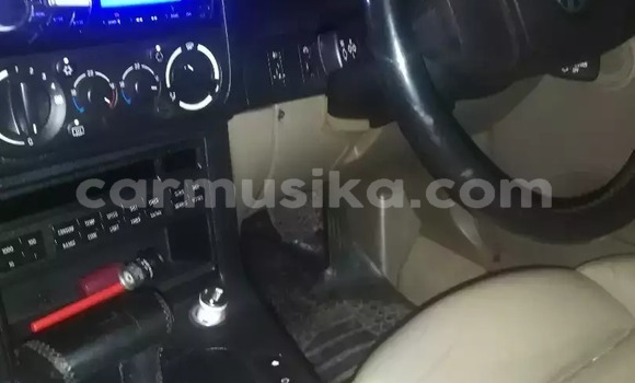 Acheter Occasion Voiture BMW 3–Series Rouge à Beitbridge, Matabeleland South Acheter Occasion Voiture BMW 3–Series Rouge à Beitbridge, Matabeleland South