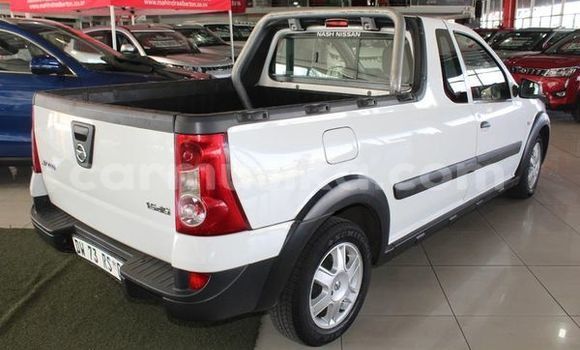 Tenga Tsaru Nissan NV200 Chena Mota in Borrowdale in Harare Tenga Tsaru Nissan NV200 Chena Mota in Borrowdale in Harare