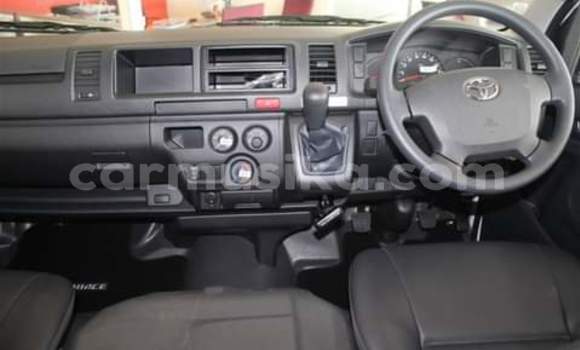 Tenga Tsaru Toyota 4Runner Chena Mota in Borrowdale in Harare Tenga Tsaru Toyota 4Runner Chena Mota in Borrowdale in Harare