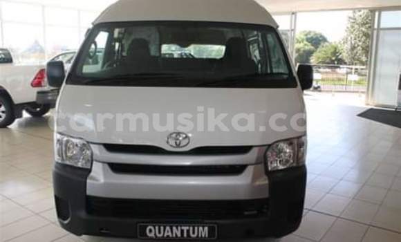 Tenga Tsaru Toyota 4Runner Chena Mota in Borrowdale in Harare Tenga Tsaru Toyota 4Runner Chena Mota in Borrowdale in Harare