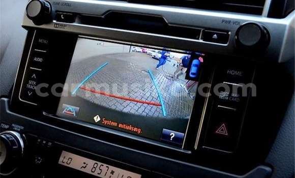 Tenga Tsaru Toyota Land Cruiser Prado Sirivha Mota in Beitbridge in Matabeleland South Tenga Tsaru Toyota Land Cruiser Prado Sirivha Mota in Beitbridge in Matabeleland South