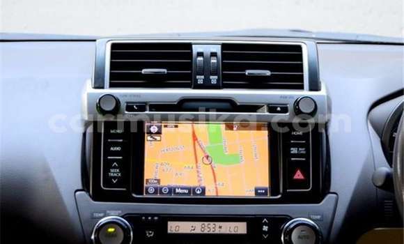 Tenga Tsaru Toyota Land Cruiser Prado Sirivha Mota in Beitbridge in Matabeleland South Tenga Tsaru Toyota Land Cruiser Prado Sirivha Mota in Beitbridge in Matabeleland South