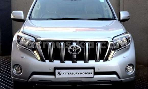 Tenga Tsaru Toyota Land Cruiser Prado Sirivha Mota in Beitbridge in Matabeleland South Tenga Tsaru Toyota Land Cruiser Prado Sirivha Mota in Beitbridge in Matabeleland South