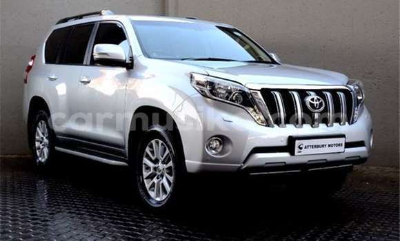 Tenga Tsaru Toyota Land Cruiser Prado Sirivha Mota in Beitbridge in Matabeleland South Tenga Tsaru Toyota Land Cruiser Prado Sirivha Mota in Beitbridge in Matabeleland South