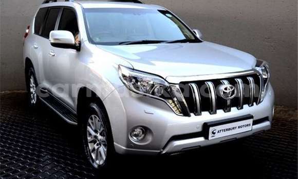 Tenga Tsaru Toyota Land Cruiser Prado Sirivha Mota in Beitbridge in Matabeleland South Tenga Tsaru Toyota Land Cruiser Prado Sirivha Mota in Beitbridge in Matabeleland South