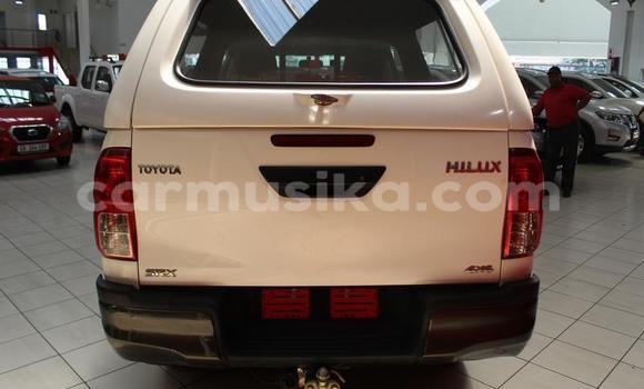 Acheter Occasion Voiture Toyota Hilux Blanc à Harare, Harare Acheter Occasion Voiture Toyota Hilux Blanc à Harare, Harare