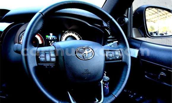 Acheter Occasion Voiture Toyota Hilux Gris à Beitbridge, Matabeleland South Acheter Occasion Voiture Toyota Hilux Gris à Beitbridge, Matabeleland South