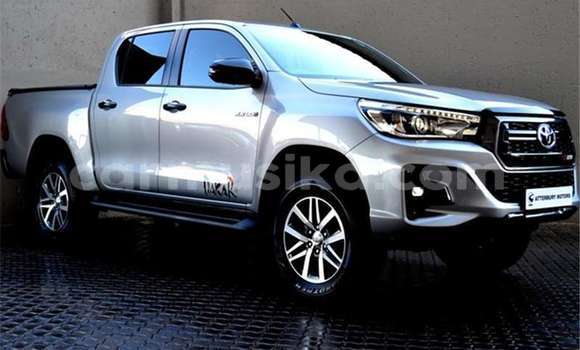 Acheter Occasion Voiture Toyota Hilux Gris à Beitbridge, Matabeleland South Acheter Occasion Voiture Toyota Hilux Gris à Beitbridge, Matabeleland South