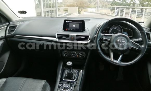 Buy Used Mazda Mazda 2 White Car in Beitbridge in Matabeleland South Buy Used Mazda Mazda 2 White Car in Beitbridge in Matabeleland South