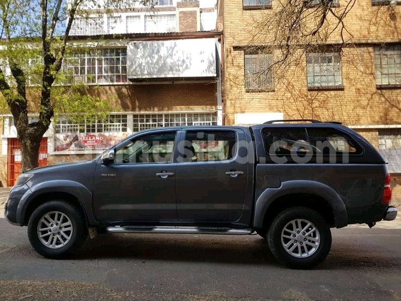 Big with watermark toyota hilux matabeleland south beitbridge 17123