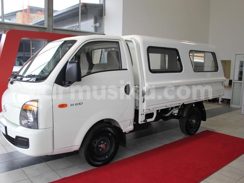 Big with watermark hyundai h1 harare harare 17131