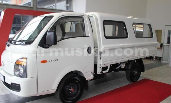 Tenga Tsaru Hyundai H1 Chena Mota in Harare in Harare Tenga Tsaru Hyundai H1 Chena Mota in Harare in Harare