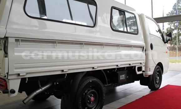 Tenga Tsaru Hyundai H1 Chena Mota in Harare in Harare Tenga Tsaru Hyundai H1 Chena Mota in Harare in Harare