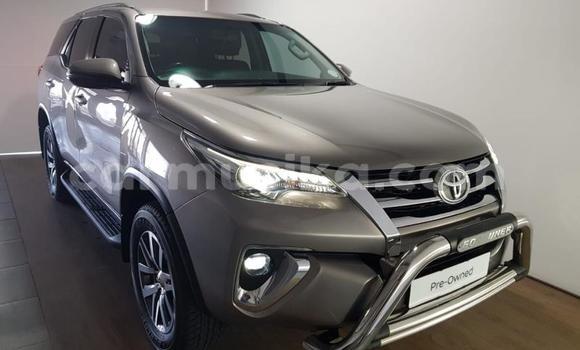Nunua Ilio tumika Toyota Fortuner Nyingine Gari ndani ya Harare nchini Harare