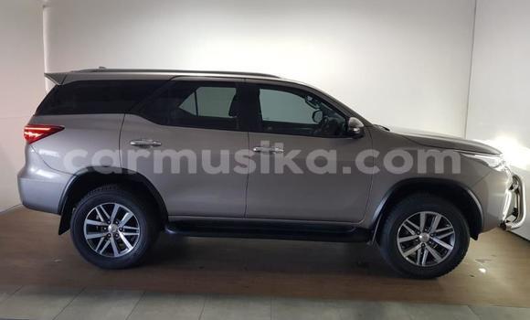Acheter Occasion Voiture Toyota Fortuner Autre à Harare, Harare Acheter Occasion Voiture Toyota Fortuner Autre à Harare, Harare