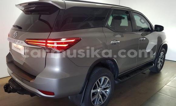 Acheter Occasion Voiture Toyota Fortuner Autre à Harare, Harare Acheter Occasion Voiture Toyota Fortuner Autre à Harare, Harare